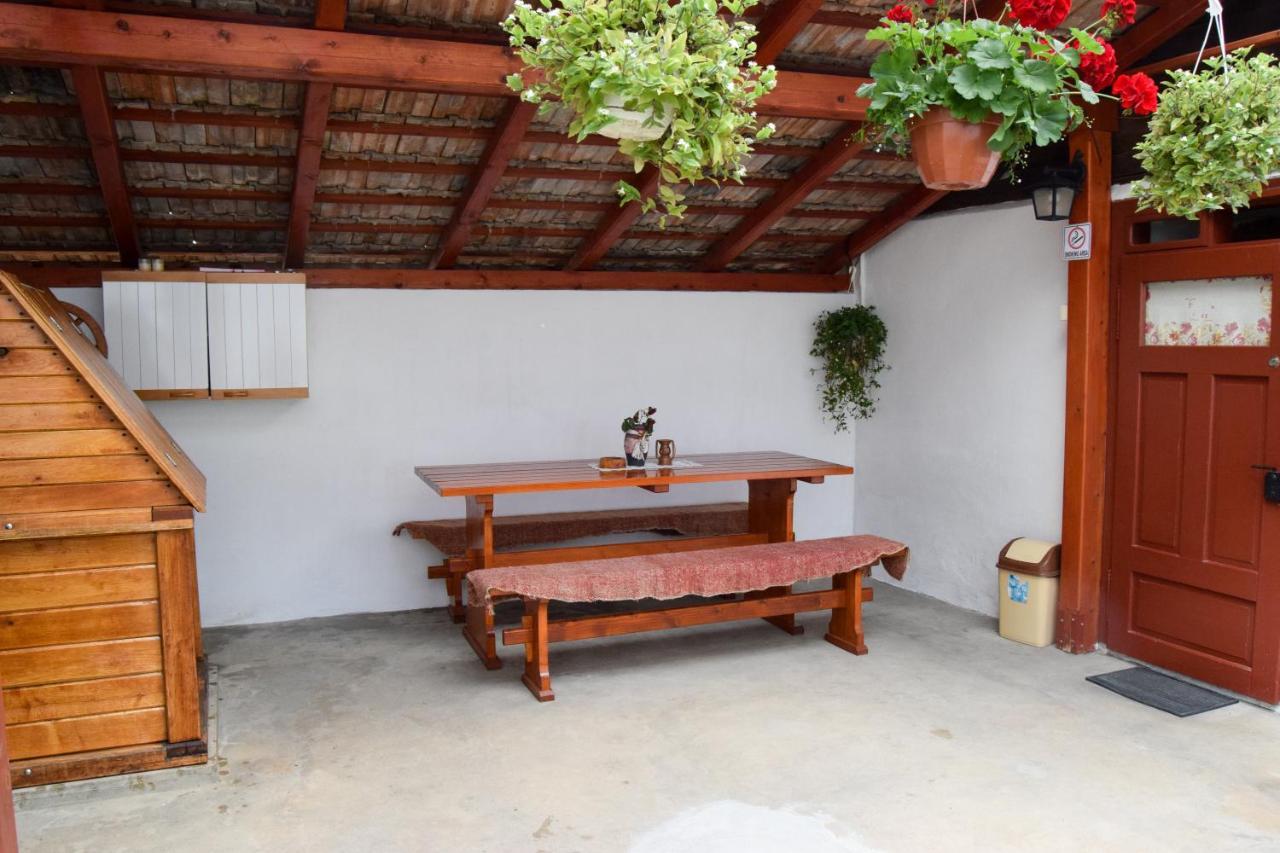 Casa de vacanță Hársfa Vendégház Rimetea Exterior foto